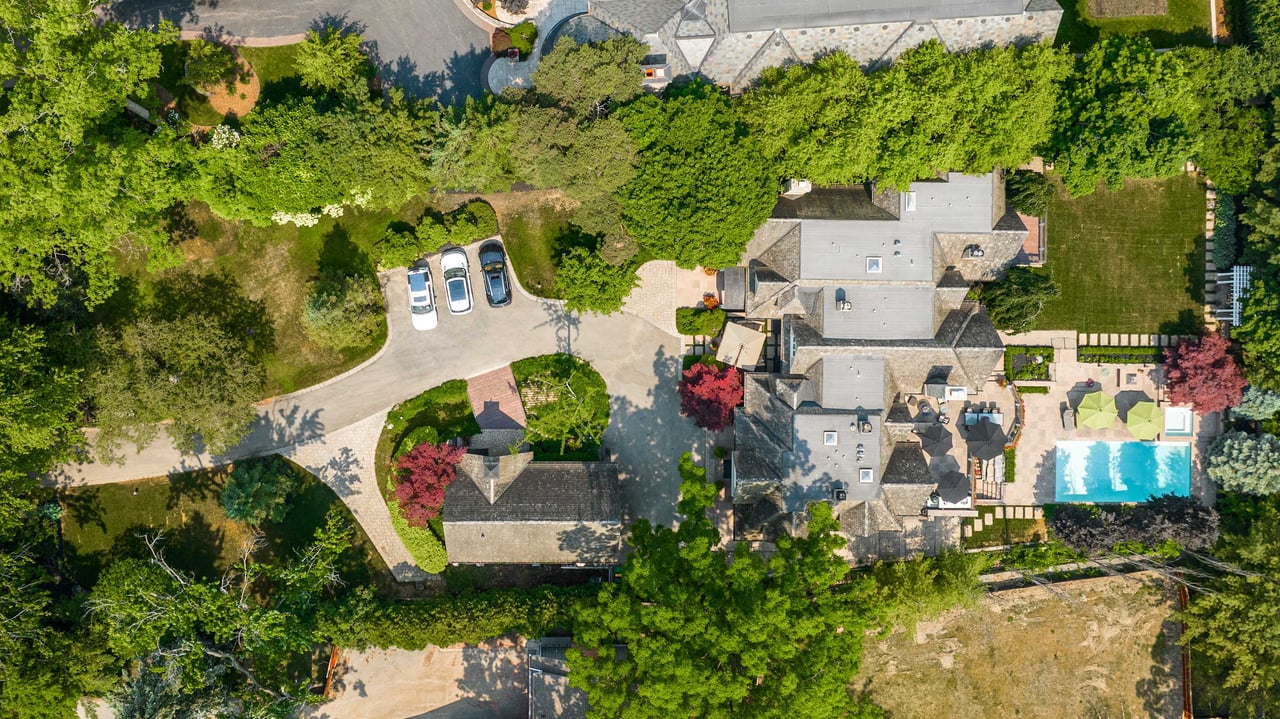 Ranch Inspired Estate in Oakville 