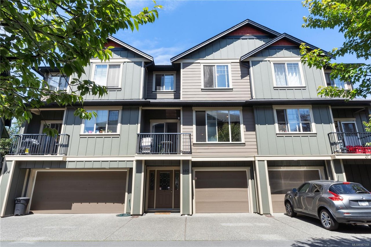 102-2920 Phipps Rd, Langford