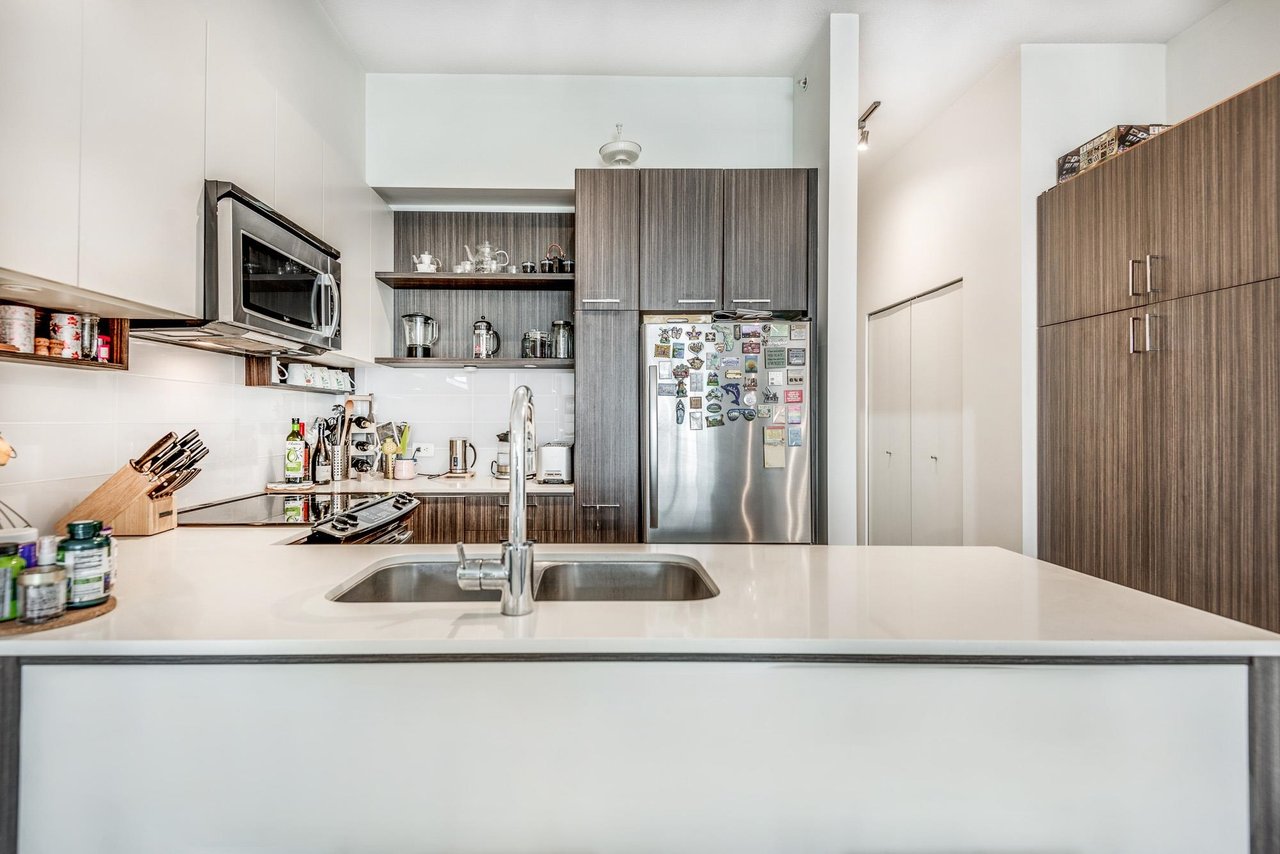 406-545 Foster Ave