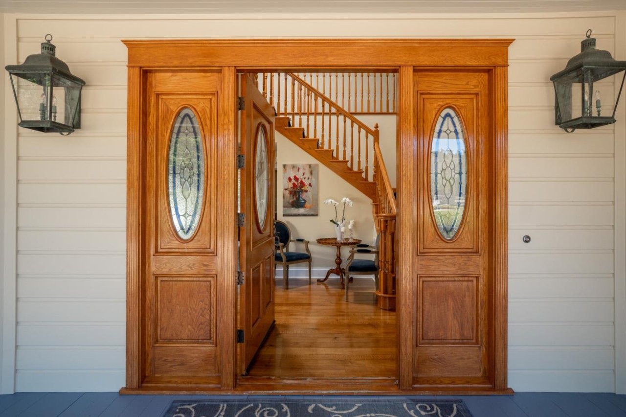 7230 Carmel Valley Rd