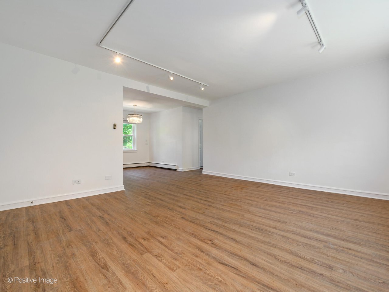 2200 W Farwell Ave Unit 1