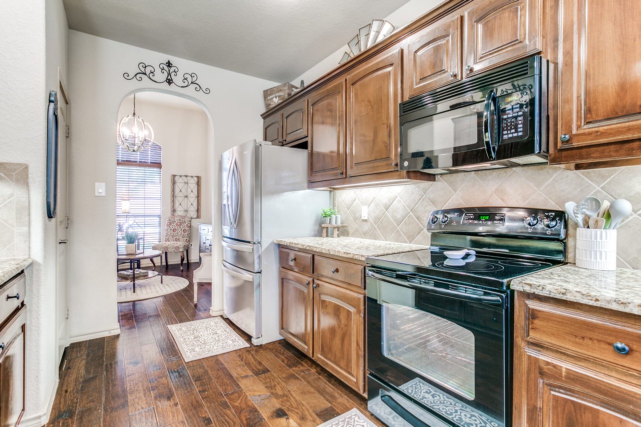 13078 Red Robin Drive