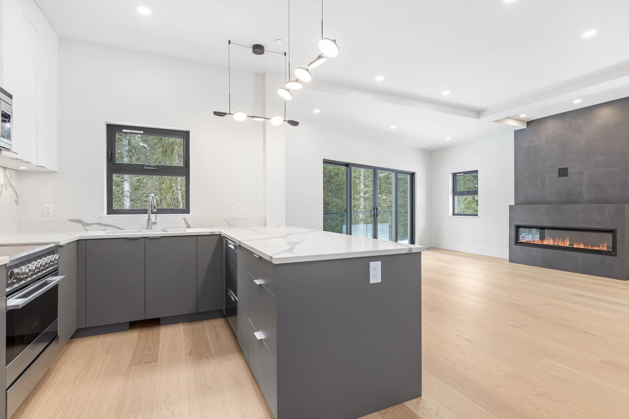 1730 River Run Pl