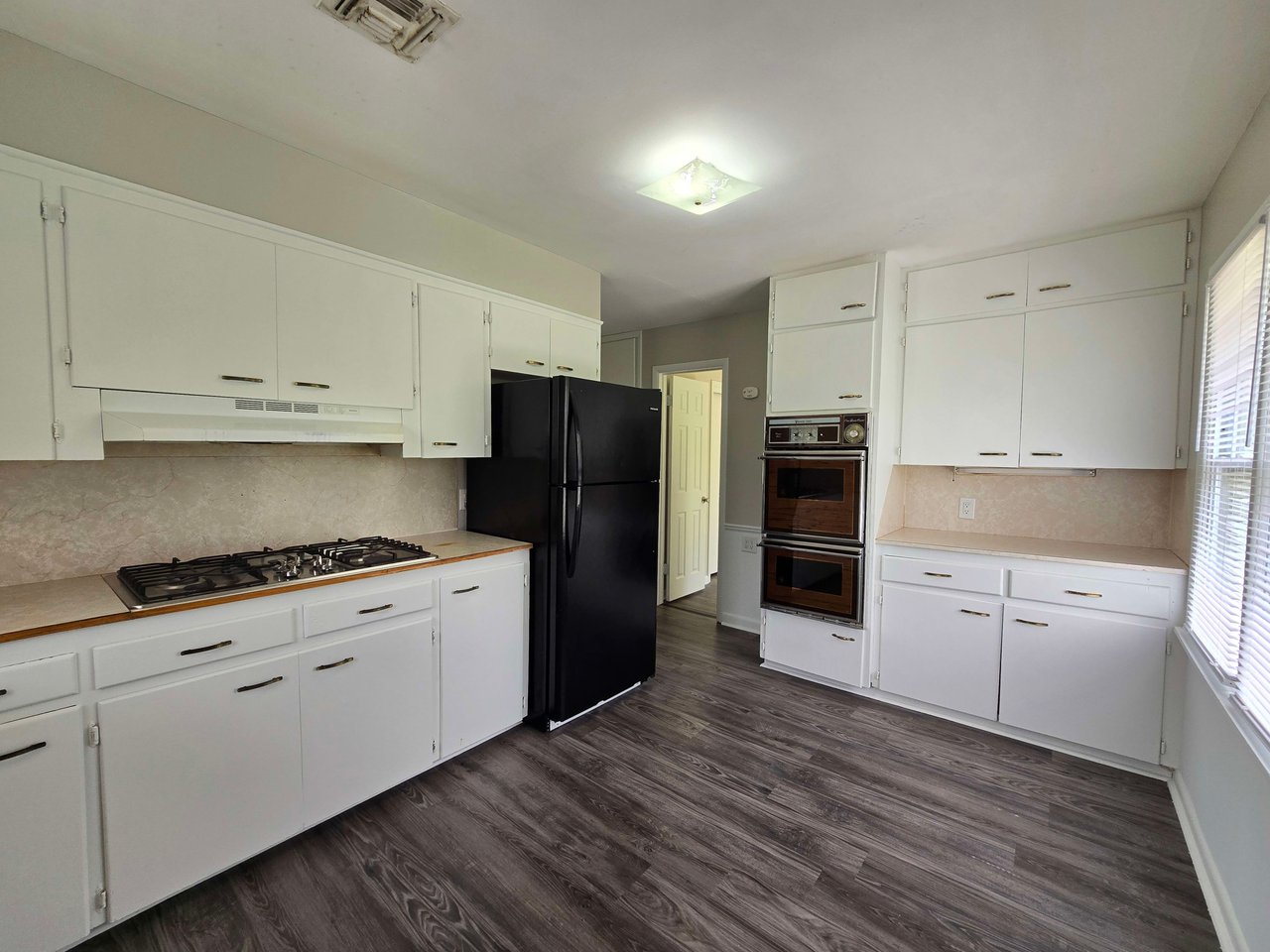 518 W Park 