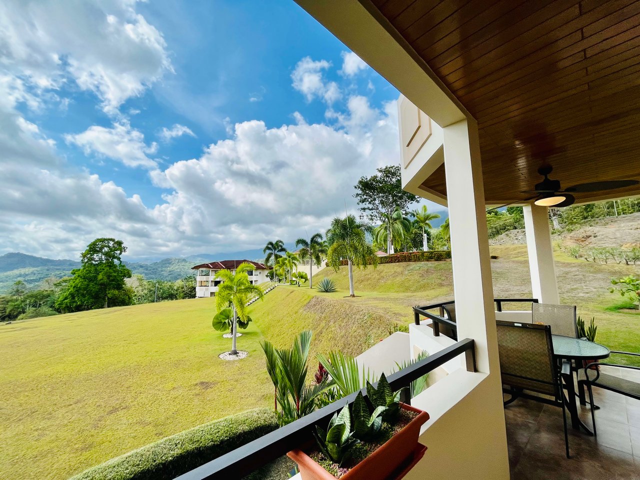 OSA Golf - Condo with Golf Membership, San Buenas, Costa Rica