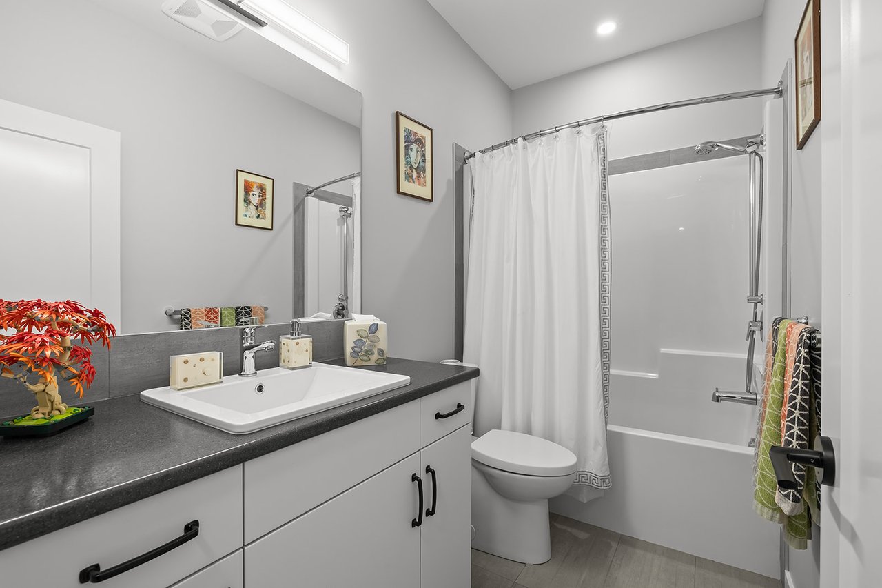 3372 Lavender Lane