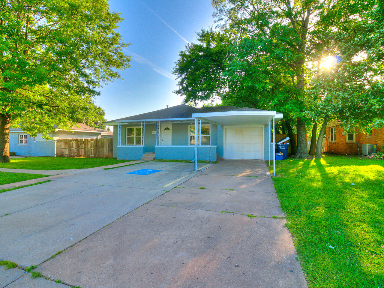 1804 N Park Ave.