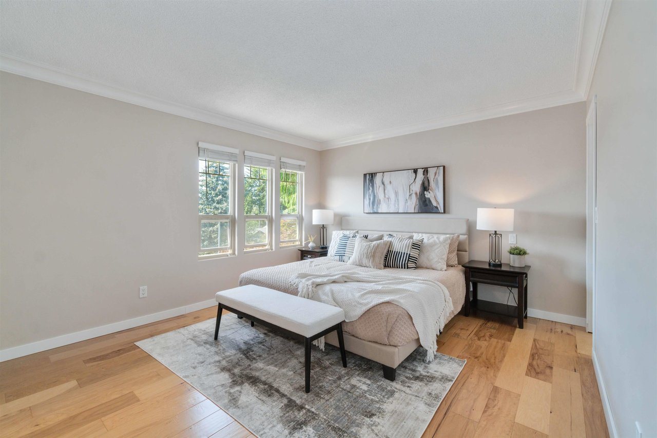 1287 Lansdowne Dr