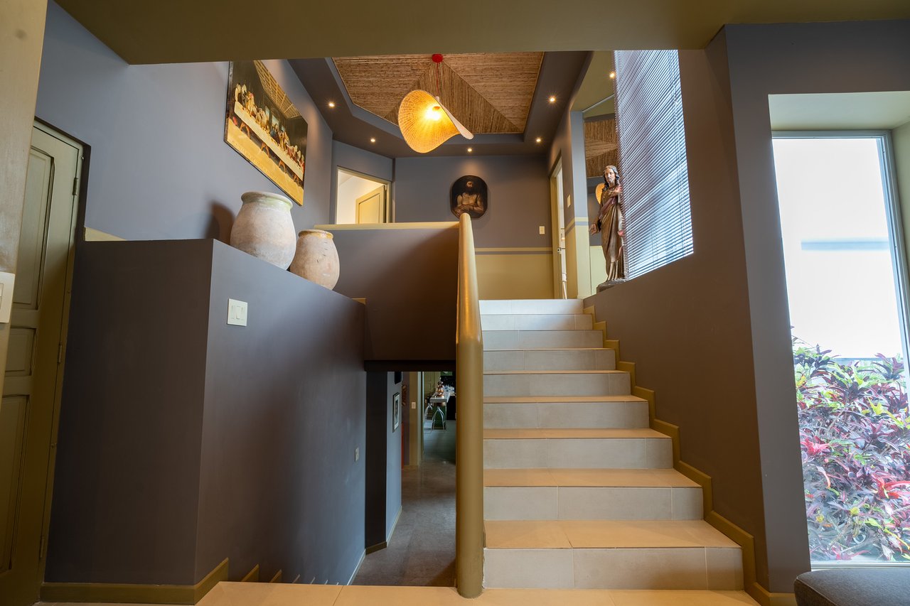 Designer Estate With Sauna, Escazu, San Jose