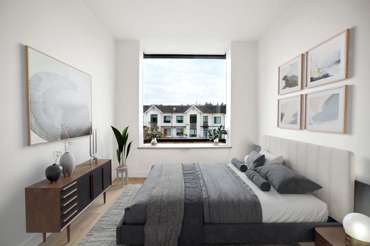 102-157 W King Edward Ave