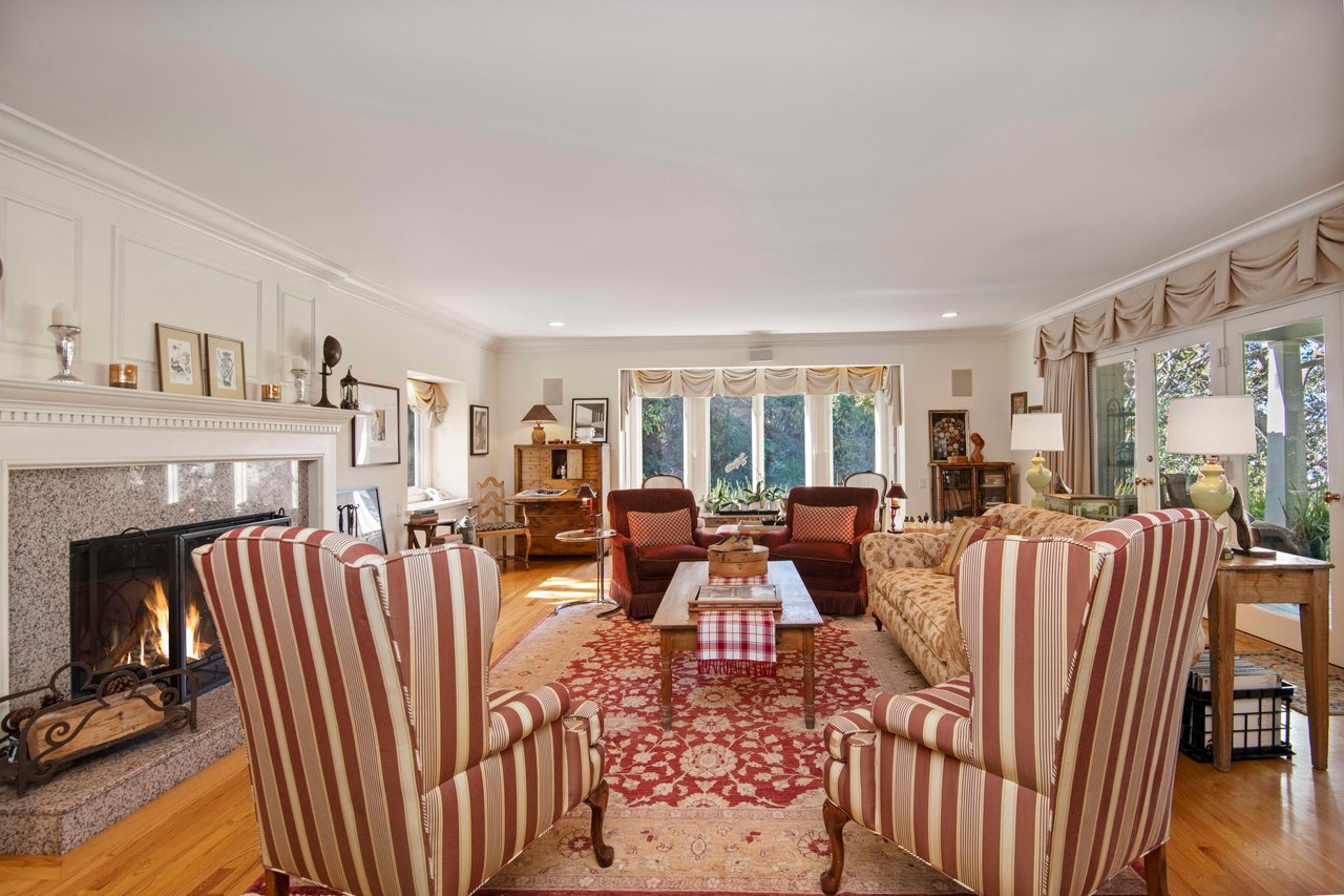 12184 Laurel Terrace Dr
