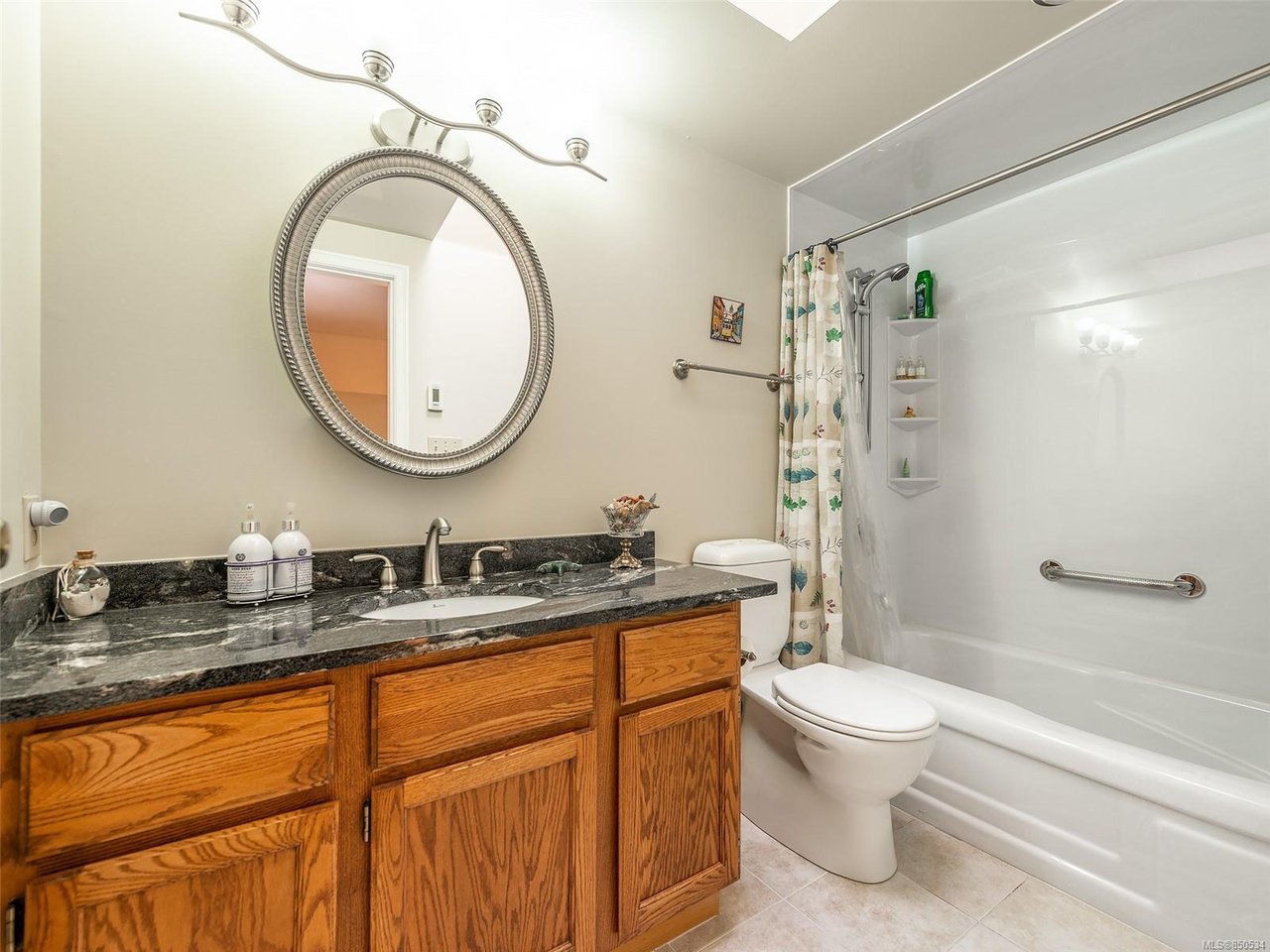 1238 Garry Oak Pl
