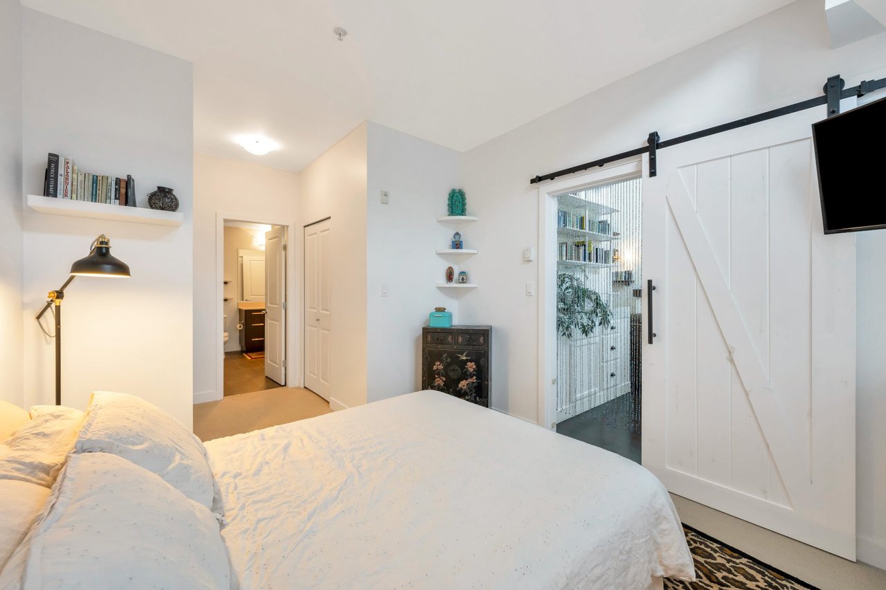 12-15850 26 Ave