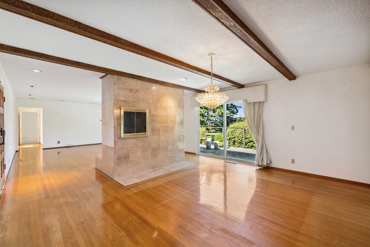 555 Talbot Ave