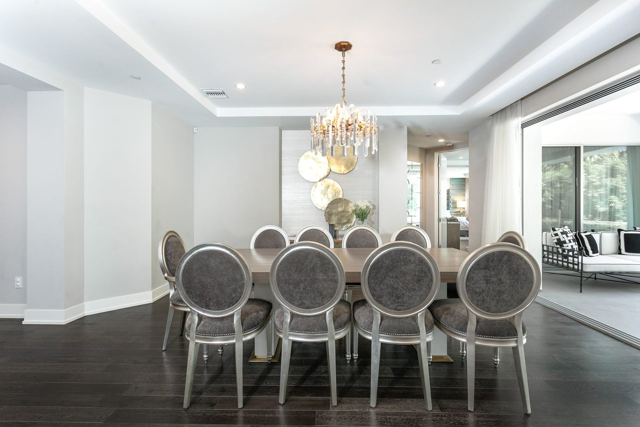 460 N Palm Drive Unit 106