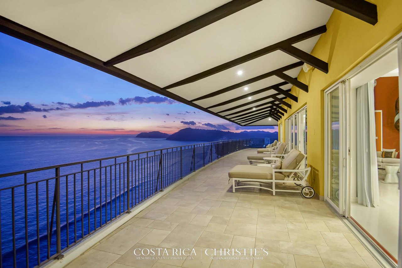 Vista Las Palmas Penthouse