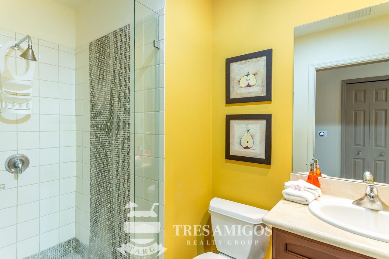 Upscale Furnished Resort Condo, Papagayo, Guanacaste