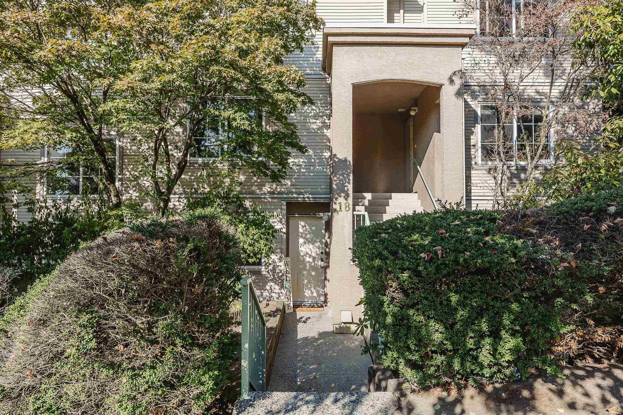 16-270 Casey St