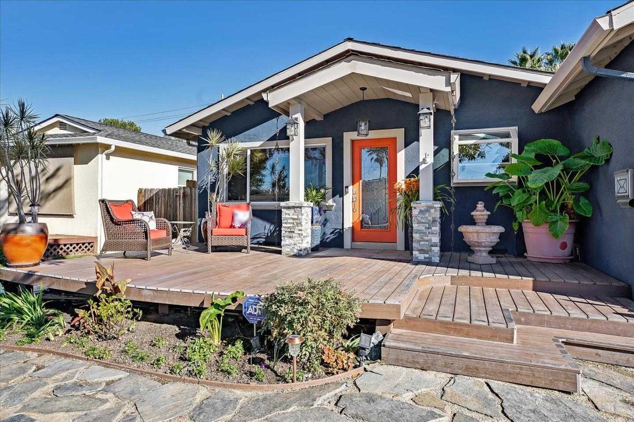 2293 Augusta PL