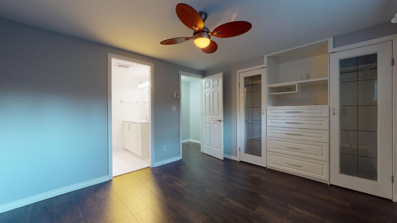 230-1830 Mamquam Rd