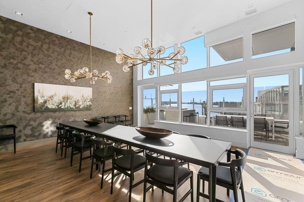 906-680 Quayside Drive, New Westminster
