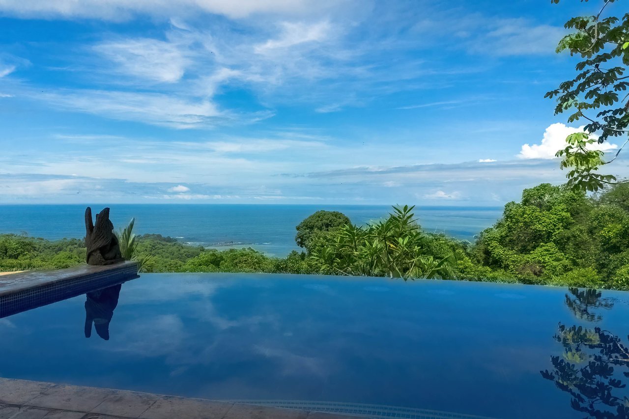 Castillo Puesta del Sol, Escalares - Private 5-Acre Property with Spectacular Ocean View