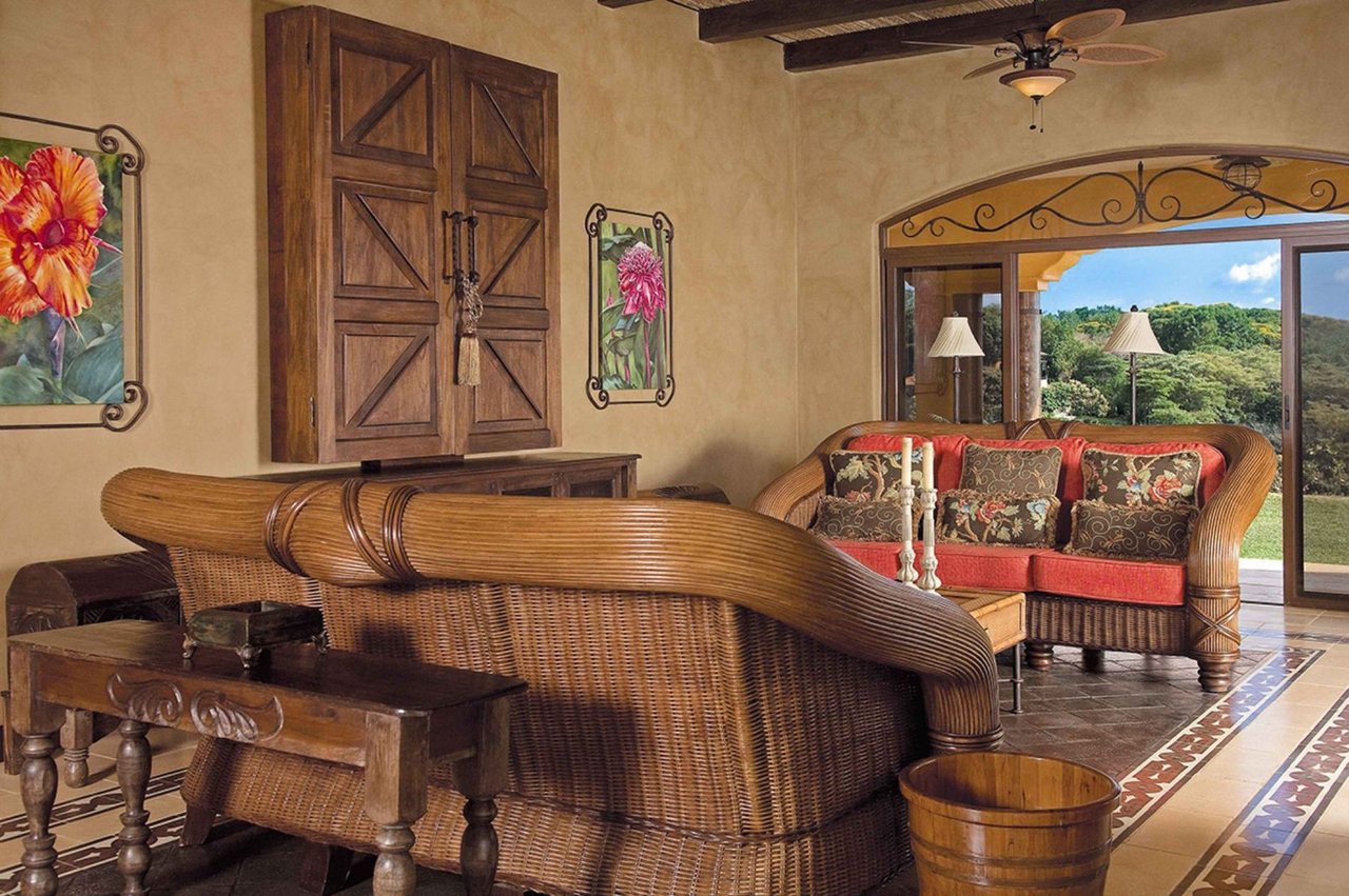Spanish Colonial Luxury Estate, Dominical, Puntarenas