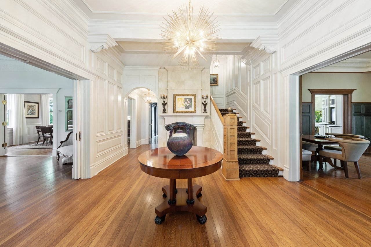 Experience Luxury Living Like Never Before