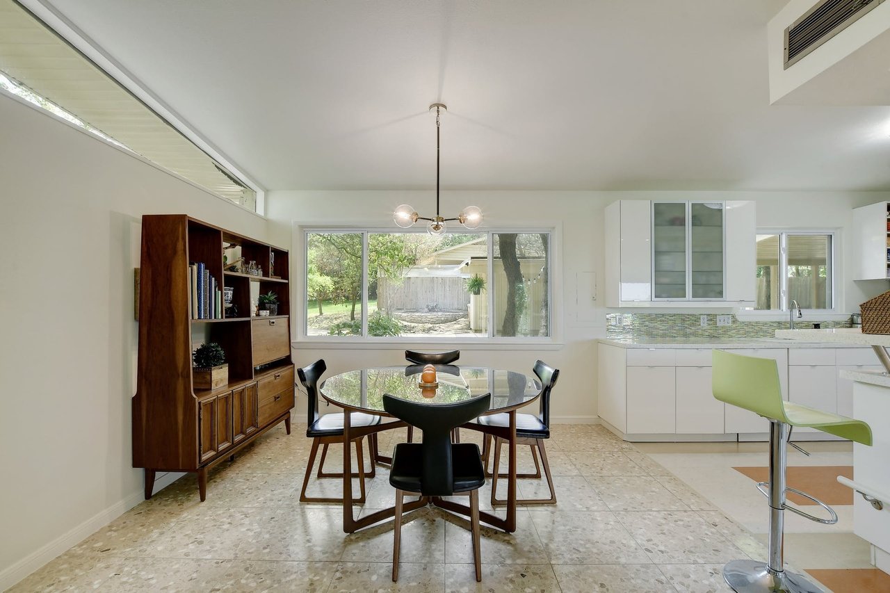 2305 Westworth Cir, Austin, Texas 78704
