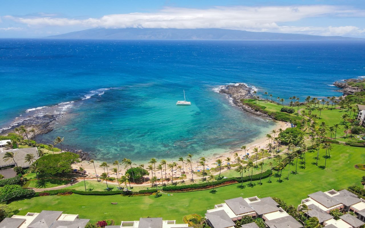 KĀ`ANAPALI / KAPALUA