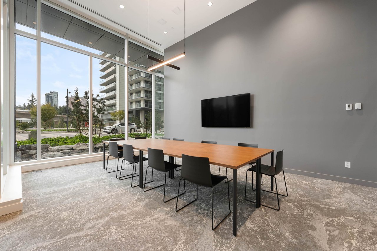 1305-3809 Evergreen Pl