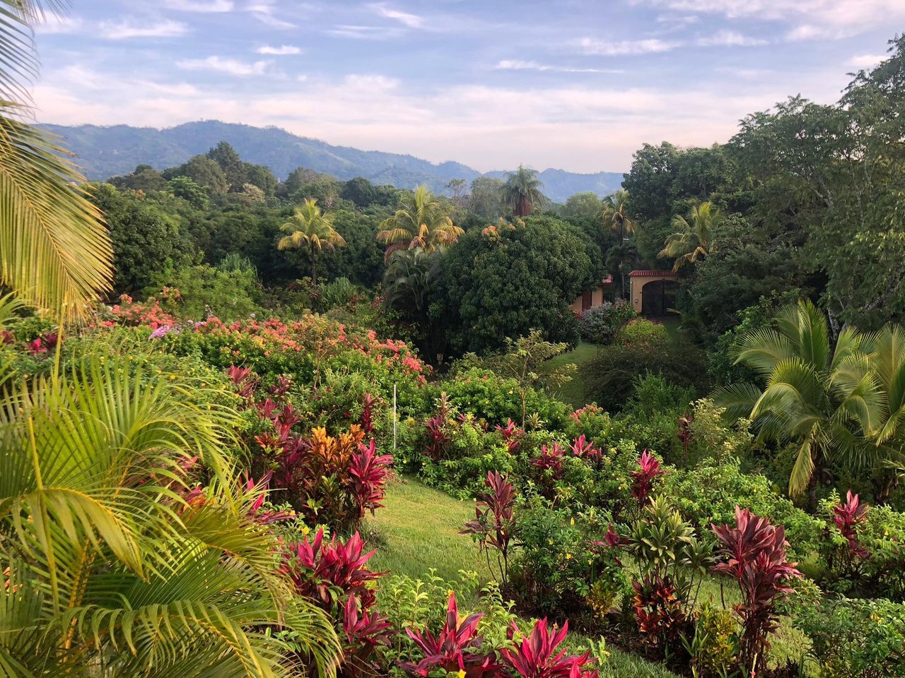 Waterfall Coffee Estate Villa, Atenas, Alajuela