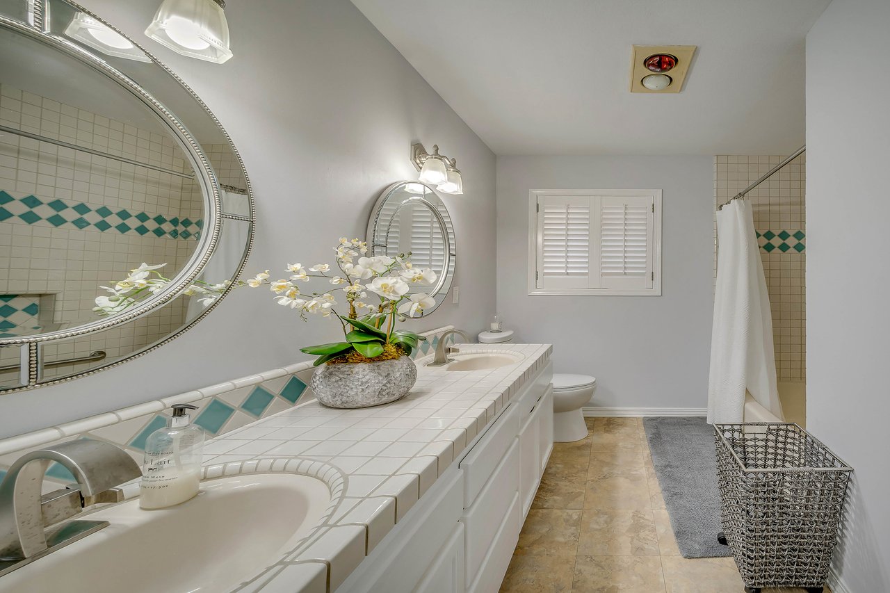 Sophisticated Calistoga Home - SOLD