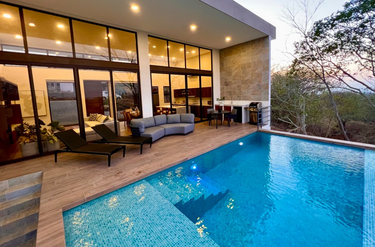 Volcano View Pool Home, Papagayo, Guanacaste
