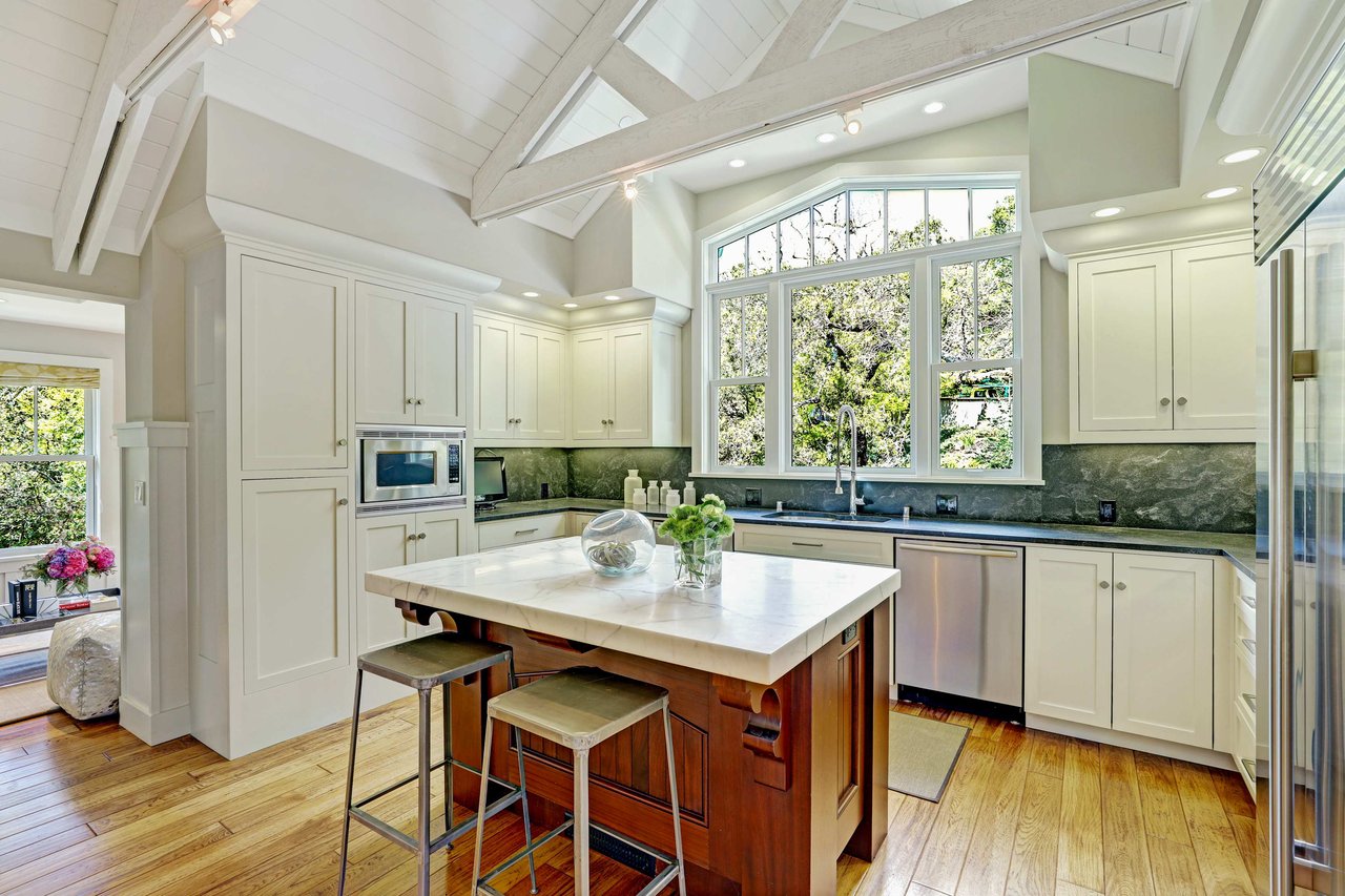 186 Prospect Ave