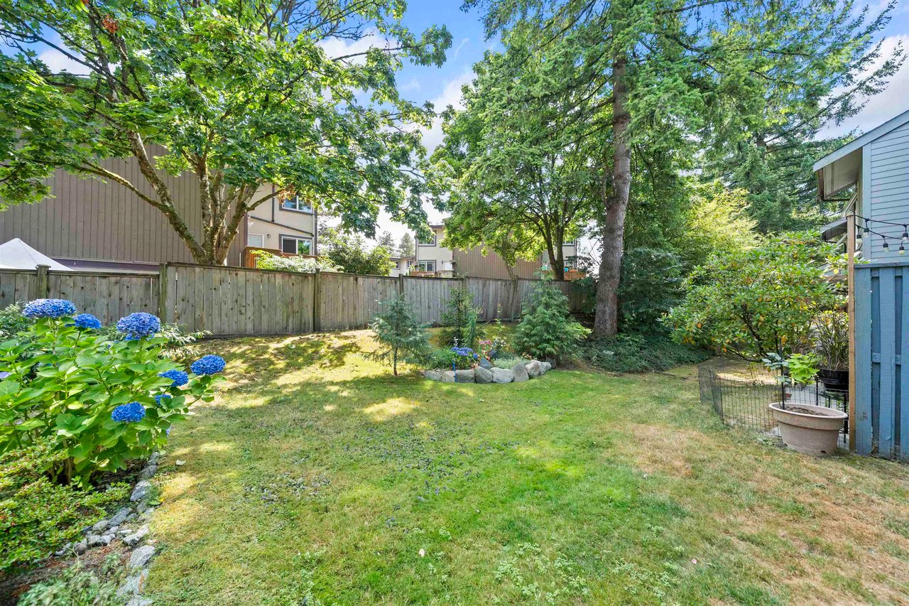 453 Carlsen Pl