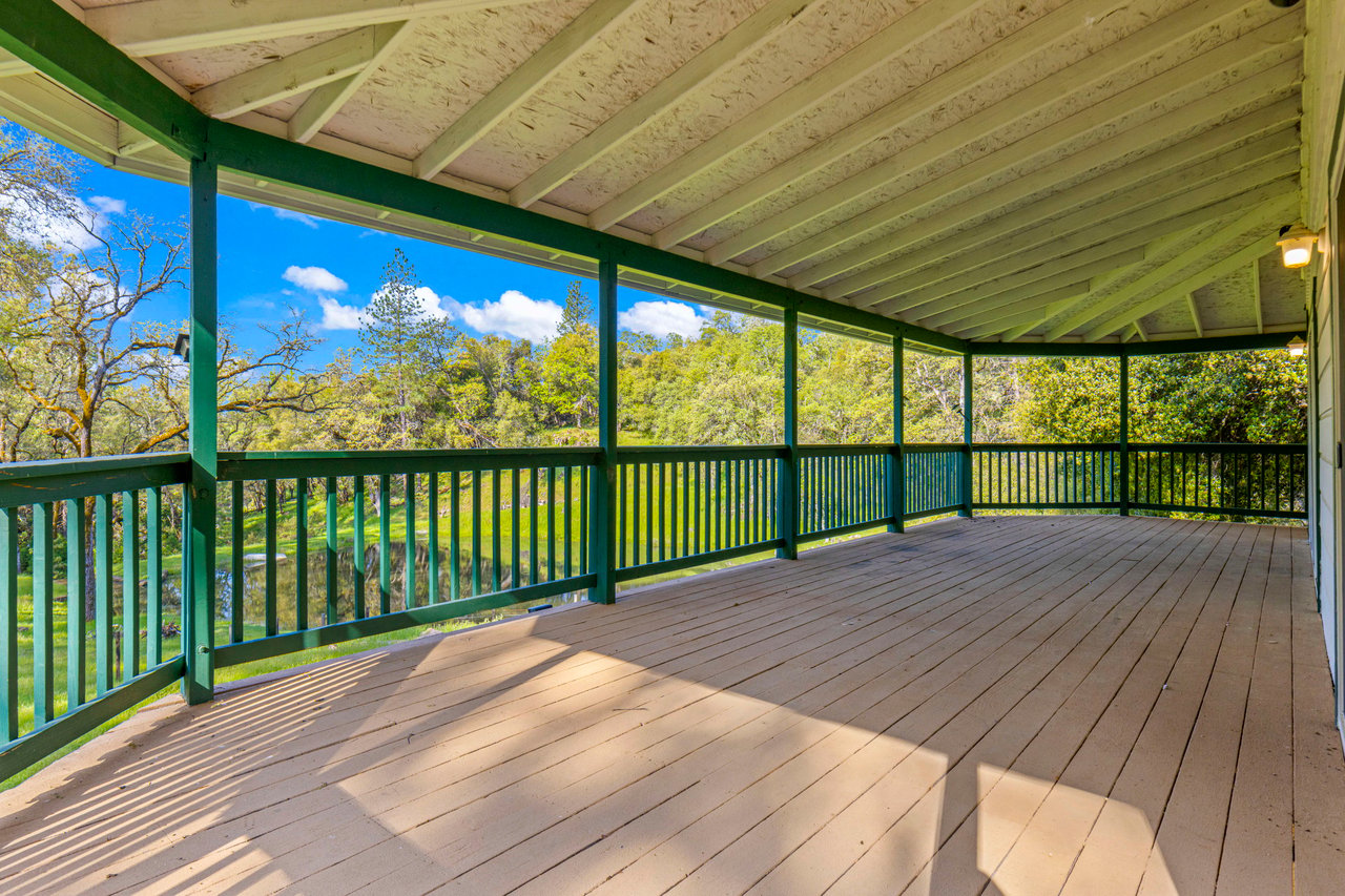 3361 Cedar Creek Rd