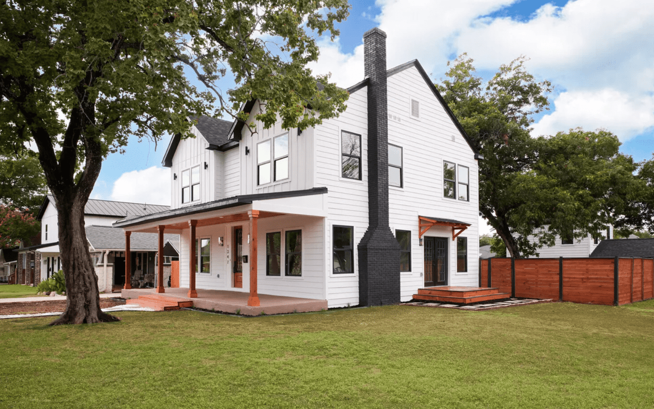 1347 Schley Ave