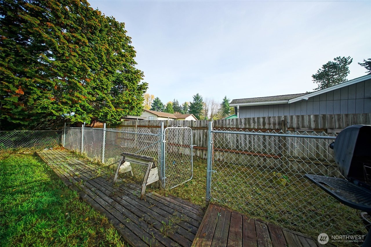 513 E 78th Street, Tacoma