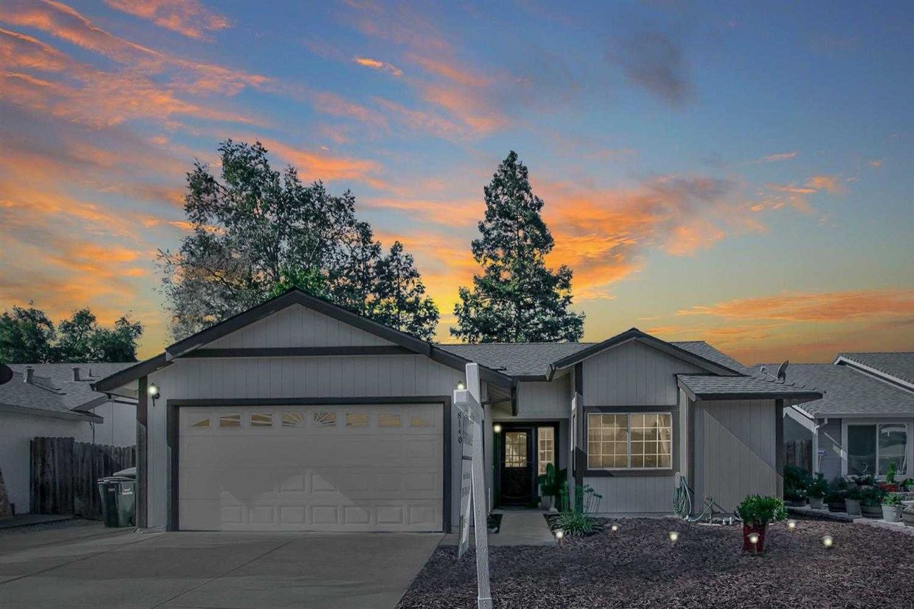 8140 Visalia Way