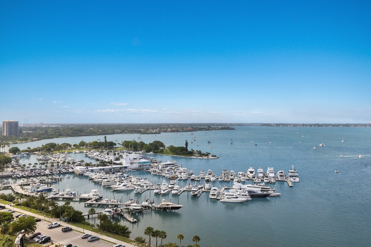 Vue Sarasota Bay