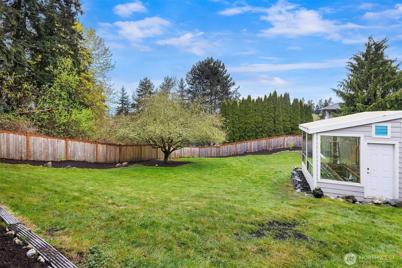 10612 MacArthur Lane, Mukilteo