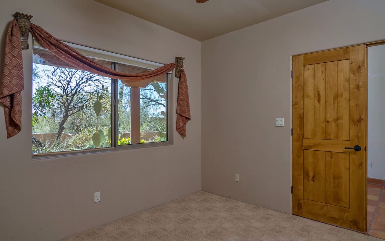 Perfect Desert Oasis, Santa Fe Estate