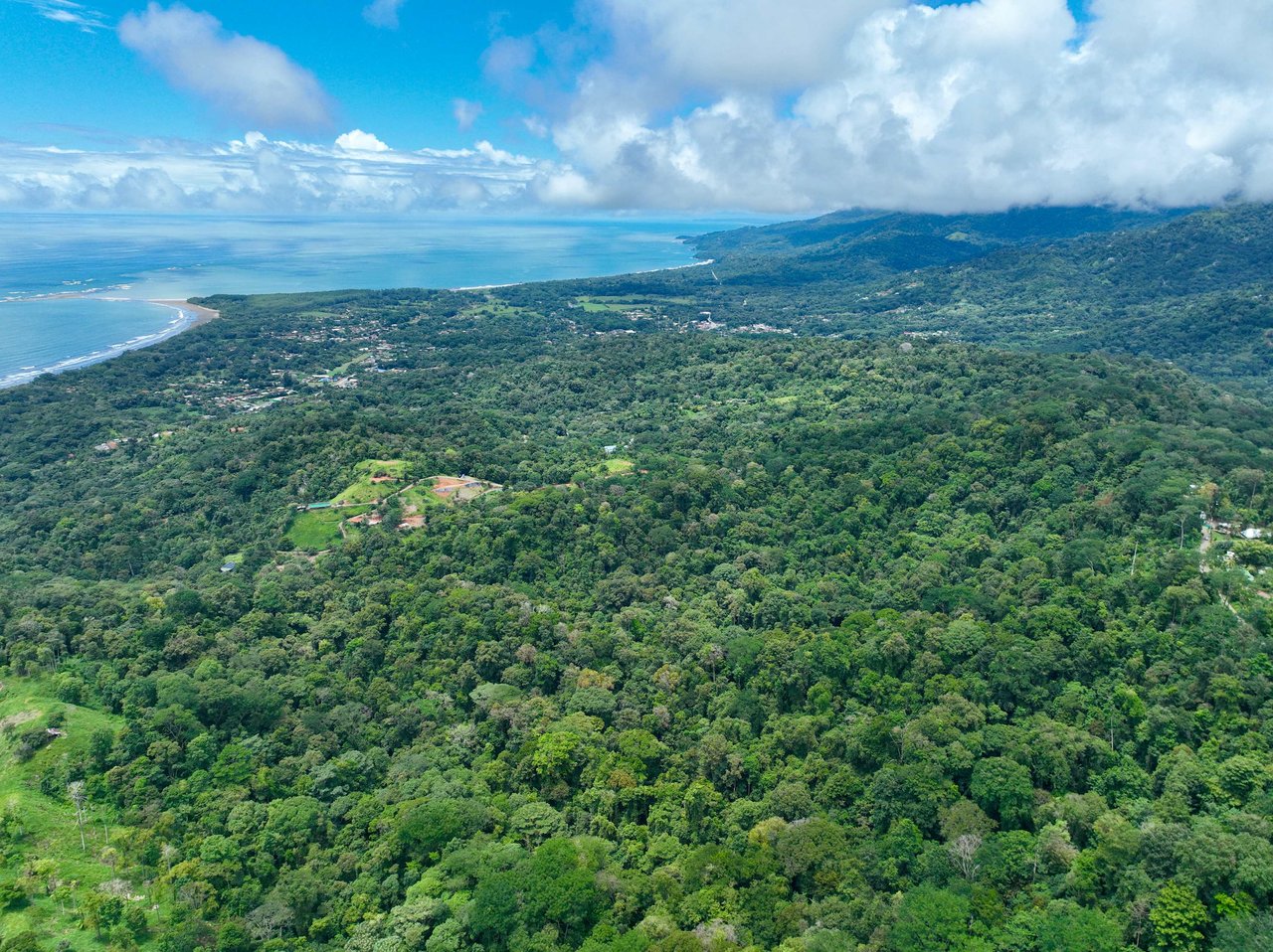 Legacy 60-Hectare Property with Panoramic View of the Whale's Tail Beach 