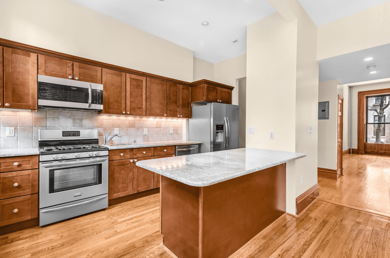 538 Pacific Street, Apt TOWNHOUSE