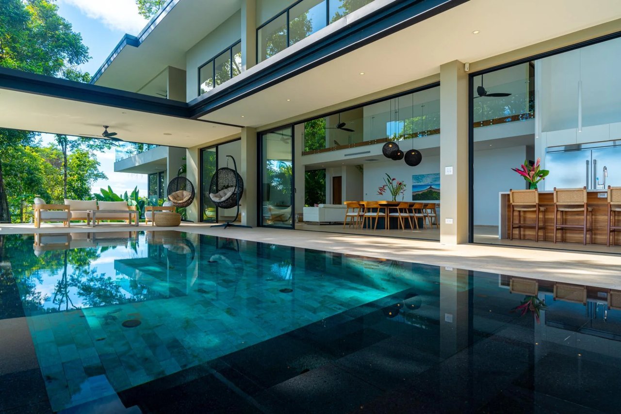 Whale Tail View Ridgetop Home, Uvita, Puntarenas