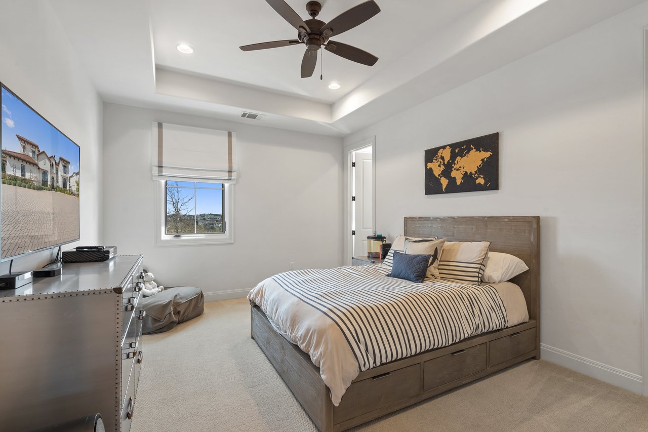 12917 Hacienda Ridge
