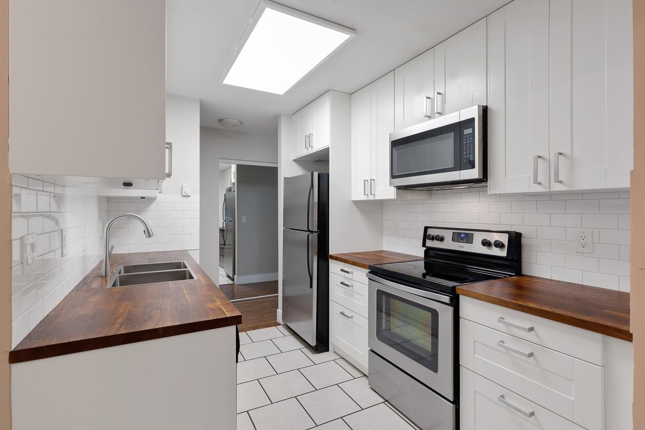 106A-2615 Jane St