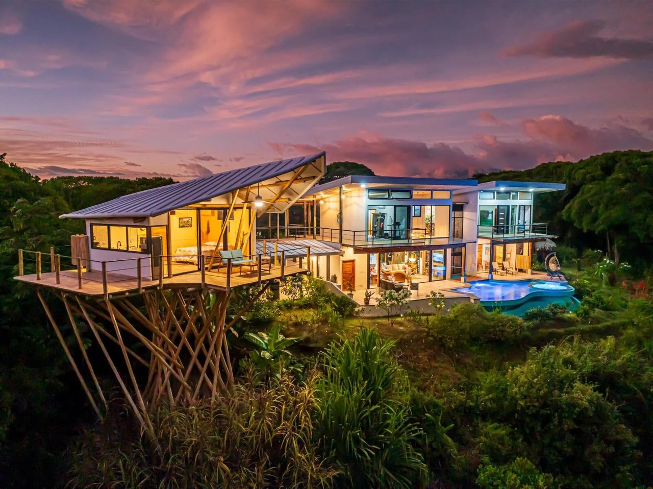 Modern Mountain View Estate, Manuel Antonio, Puntarenas
