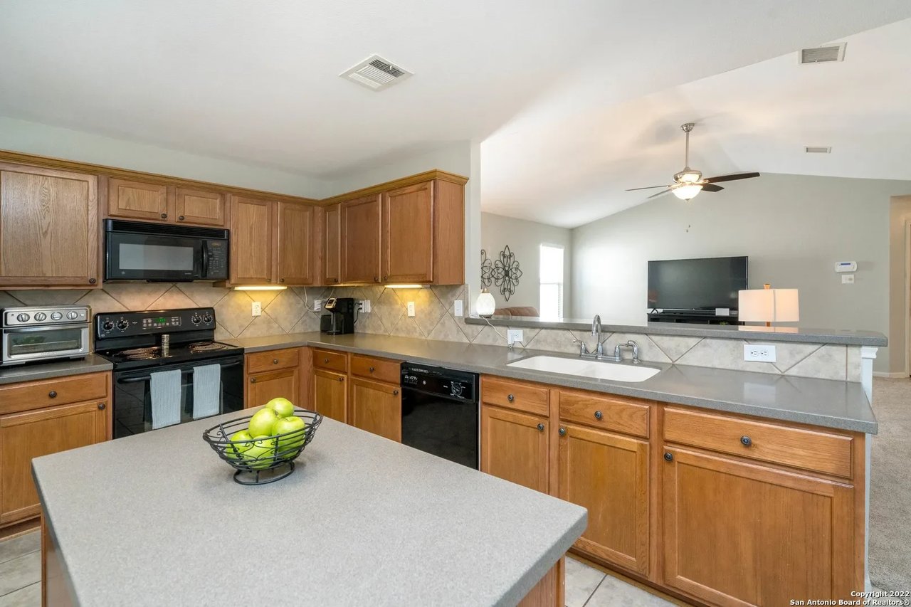 1003 Magnolia Bend